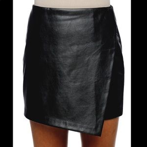 BuddyLove Madonna Blk vegan leather skirt. Nwt med